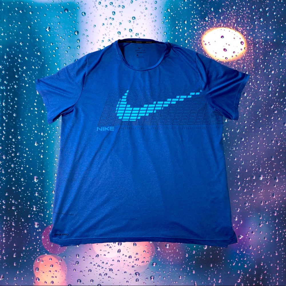 Mens XL Nike Pro Dri-Fit Standard Fit T-Shirt
